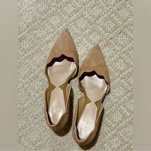 Adrienne Vittadini Size 8.5 Tan Kitten Heels